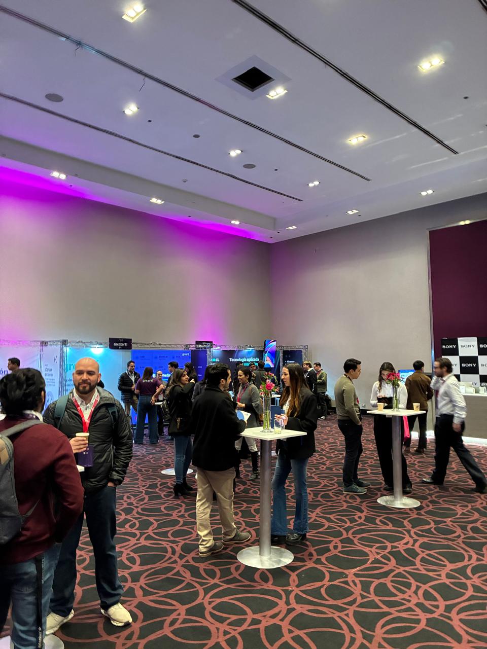 Networking y muestra de tecnología en Ecommerce HUB 2026